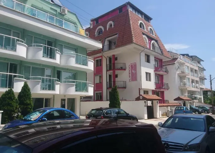 Апартамент Treti Mart South *